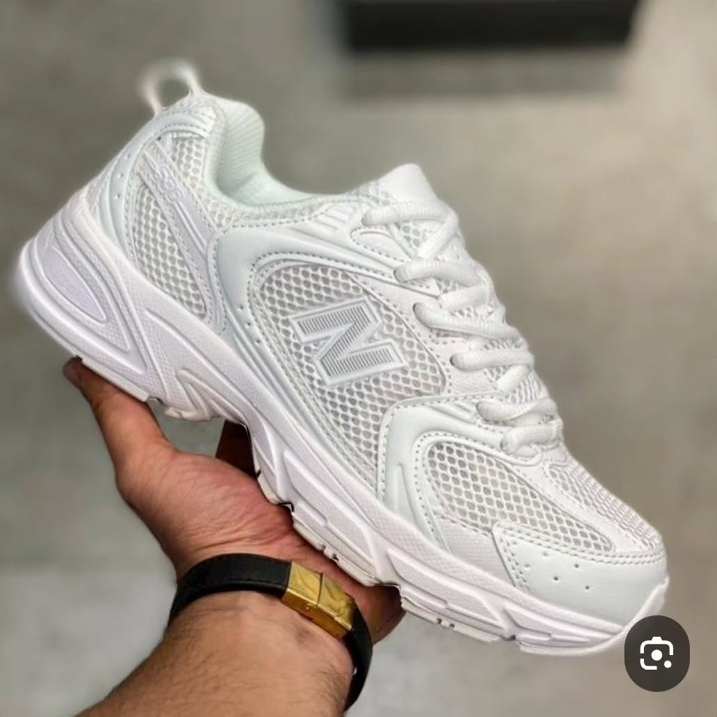 کتونی نیوبالانس 530 تمام سفید – سبک، شیک و مناسب استایل روزمره