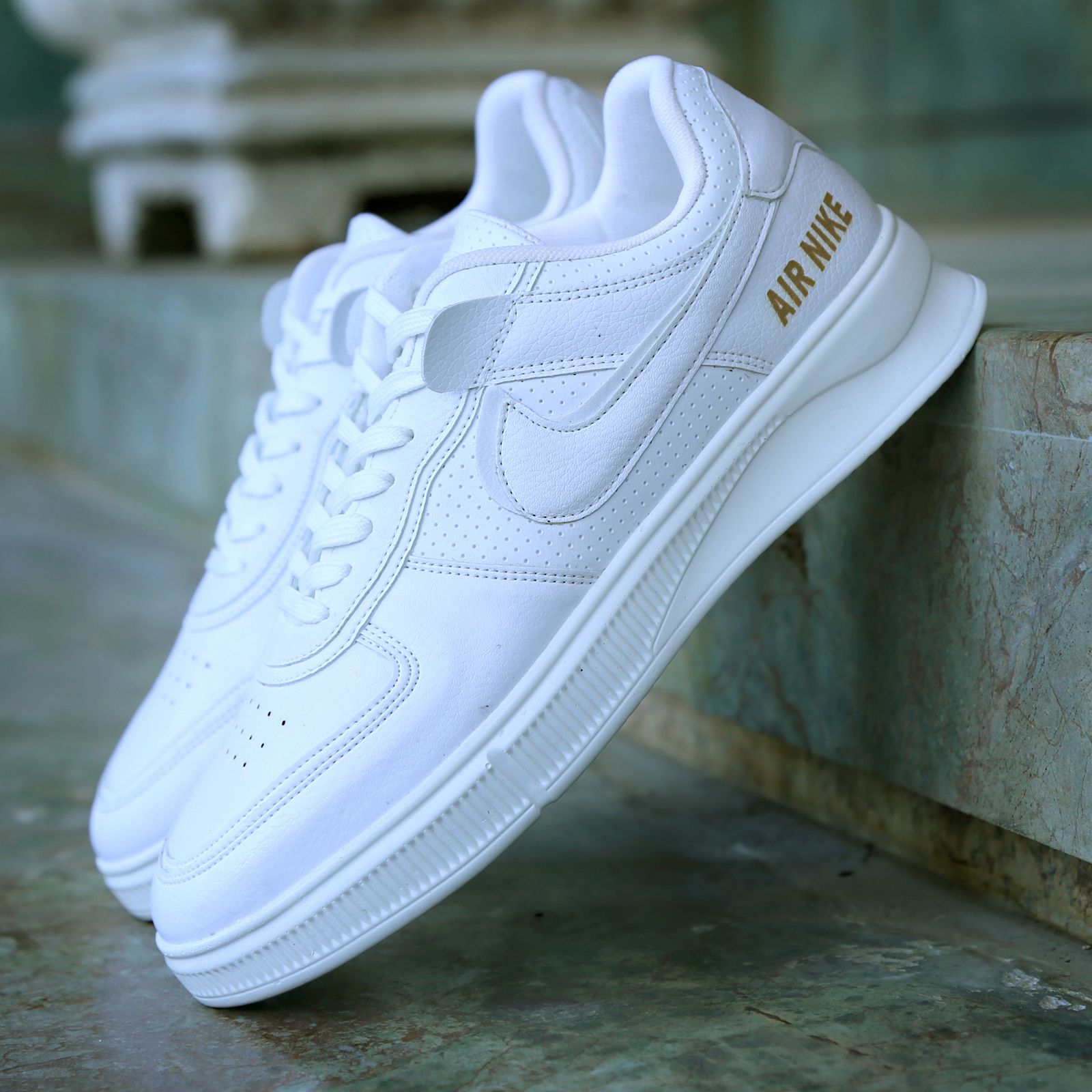 ونس مردانه ایر نایک بزرگ پا سفید